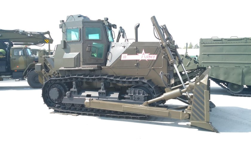 Бронированный бульдозер б12 м2