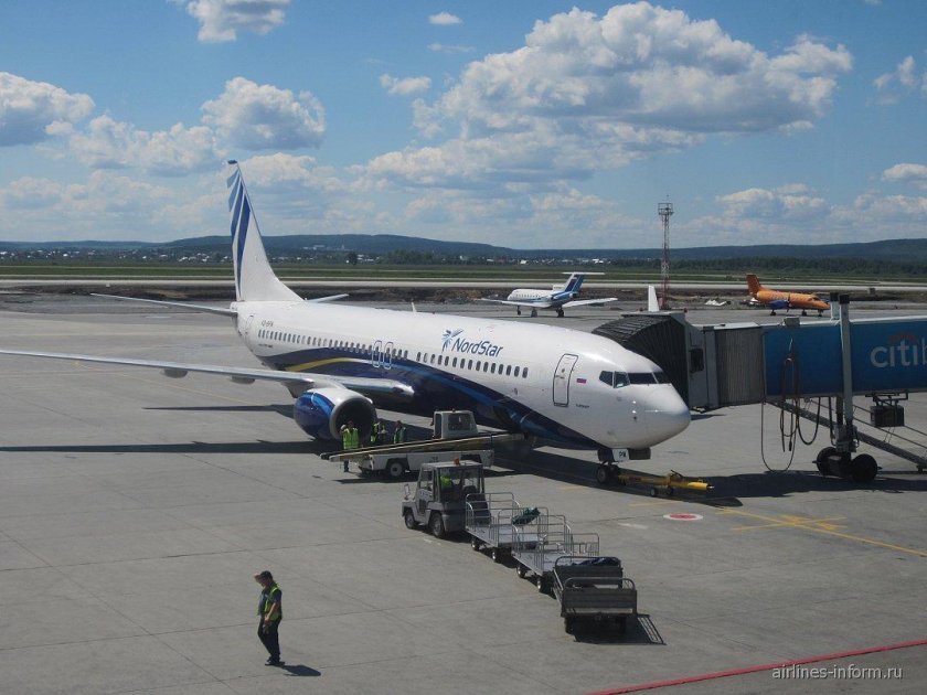 Боинг 737-800 NORDSTAR