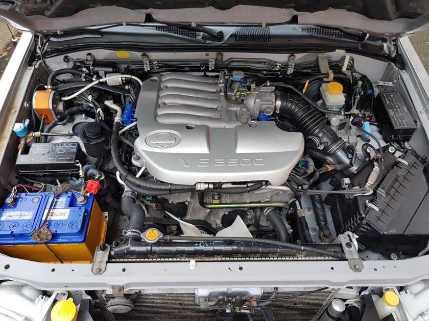 Nissan Pathfinder мотор двигателя