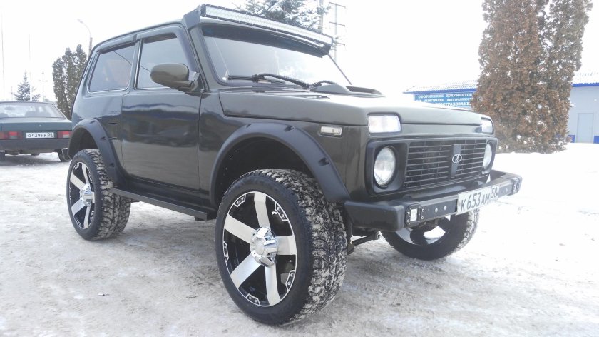 Нива 2121 на 20 дисках