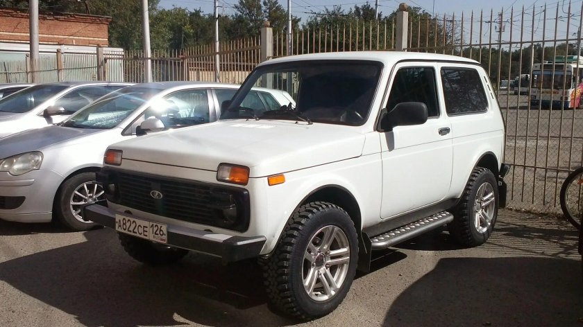 215/70 R16 на ниву