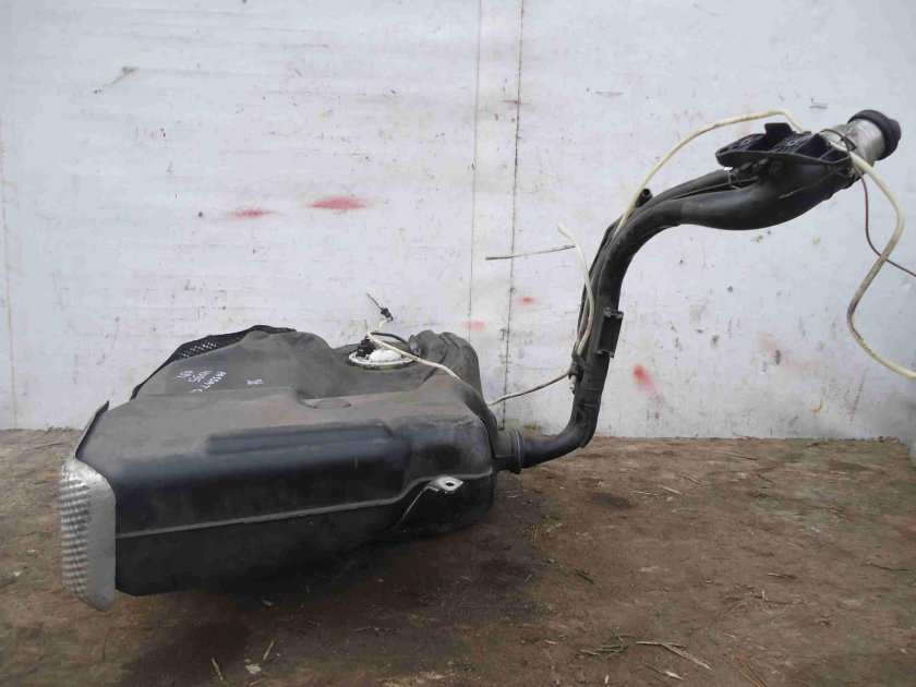 Пассат СС бак сколько литров