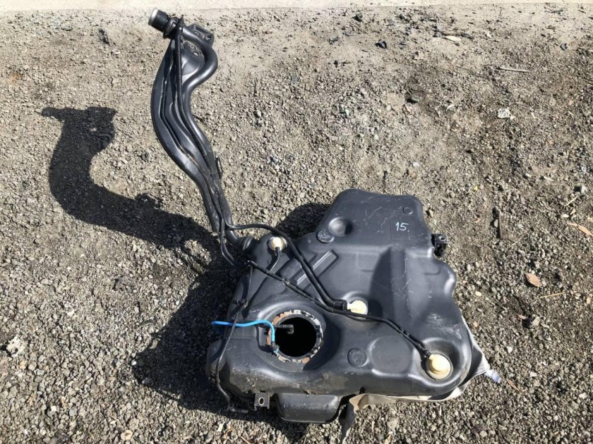 Бензобак фольксваген джетта