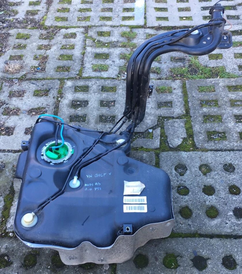 Топливный бак Octavia a5