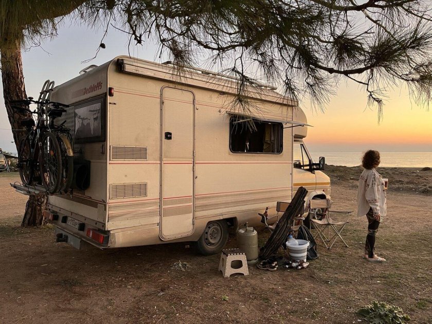 Кемпинг для автодомов в крыму