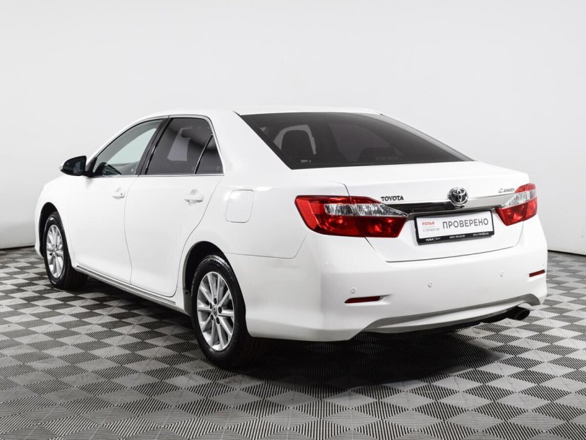 Toyota camry 2014 — 2017 xv50 рестайлинг