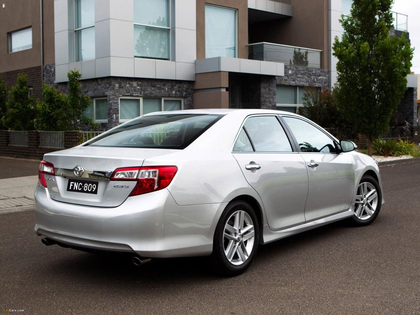 Toyota Camry 50 2012