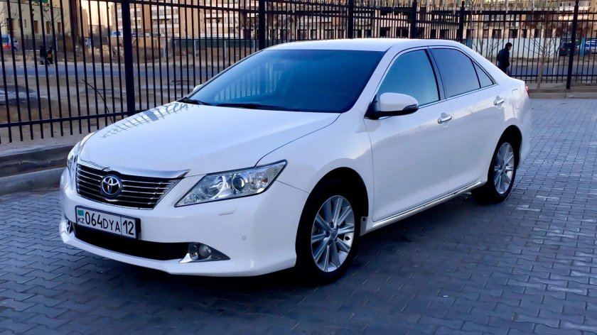 Toyota Camry 2013