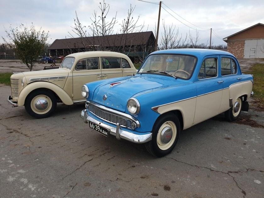 Машина москвич старая