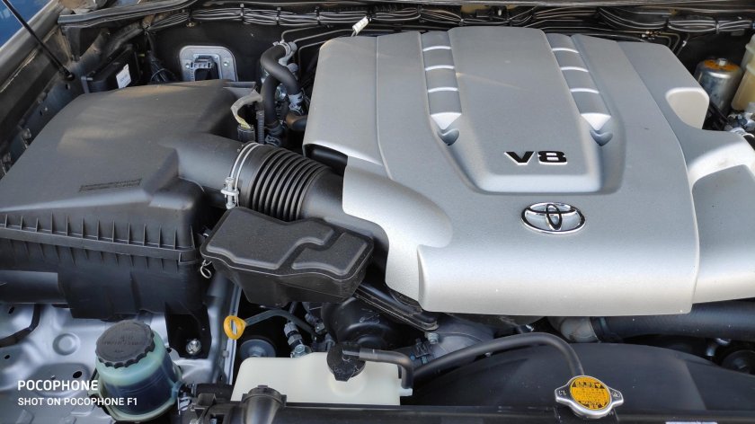 Двигатель Тойота ленд Крузер 200