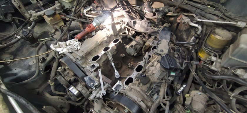 Двигатель Тойота ленд Крузер 100