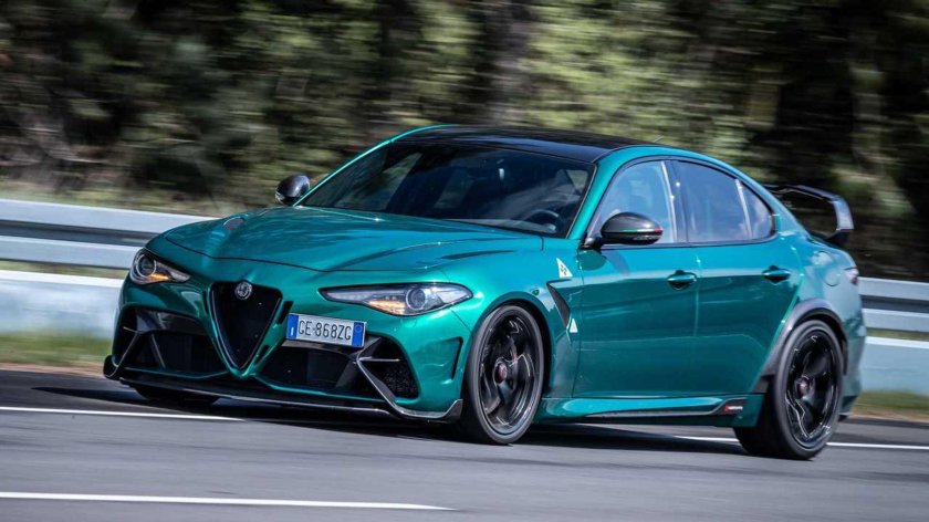 Alfa Romeo Giulia GTA 2021