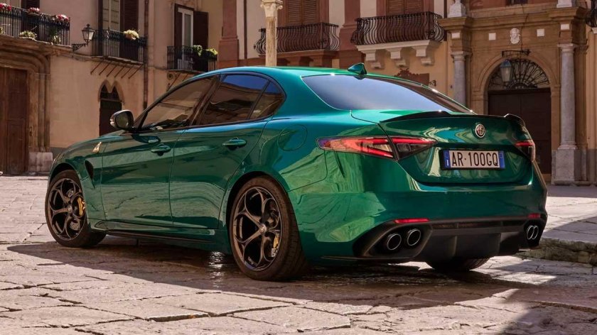 Alfa romeo giulia quadrifoglio