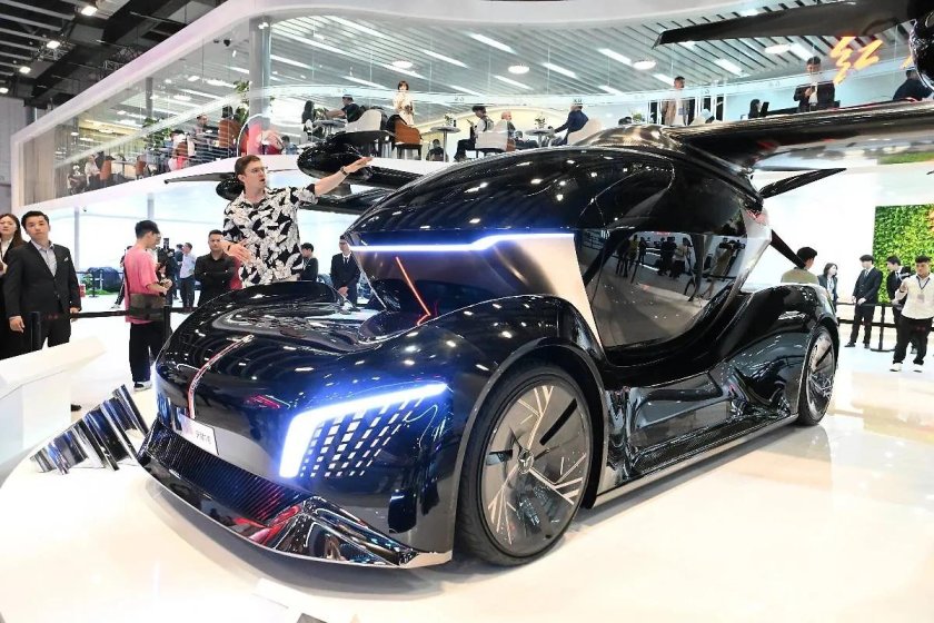 Автосалон в шанхае 2025