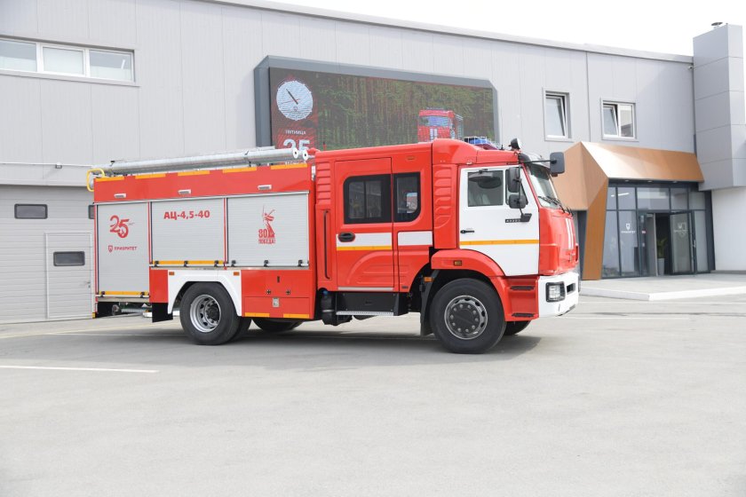 Ац 3 2 40 4 43253 пожарная техника