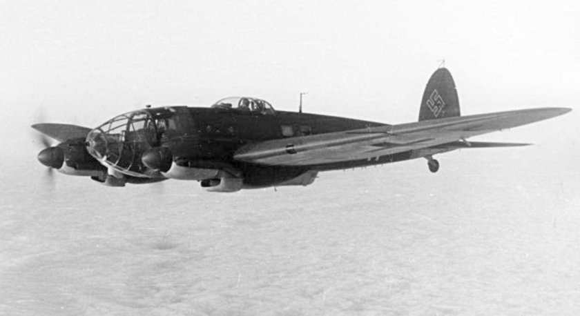 Хейнкель 111 бомбардировщик