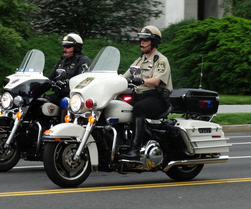 Мотоцикл полицейский Харлей