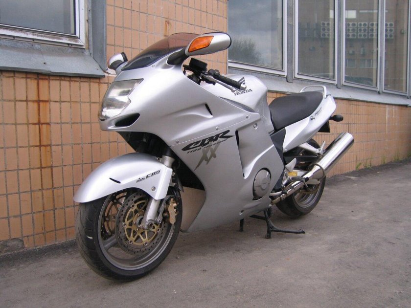 Черный Дрозд с чехлом на баке