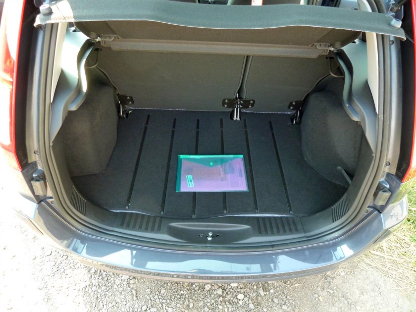 Ford Fusion багажник