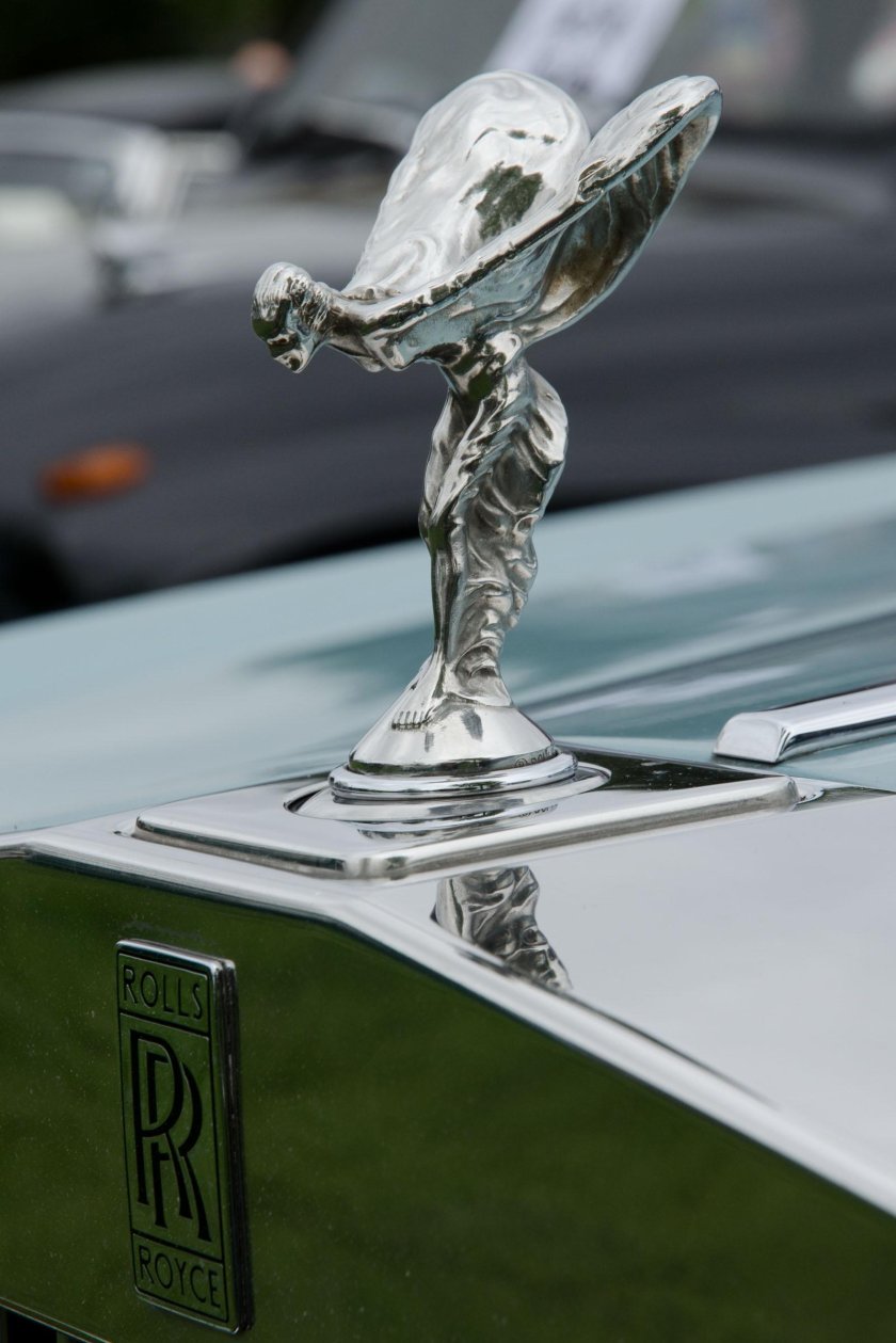 Rolls Royce дух экстаза