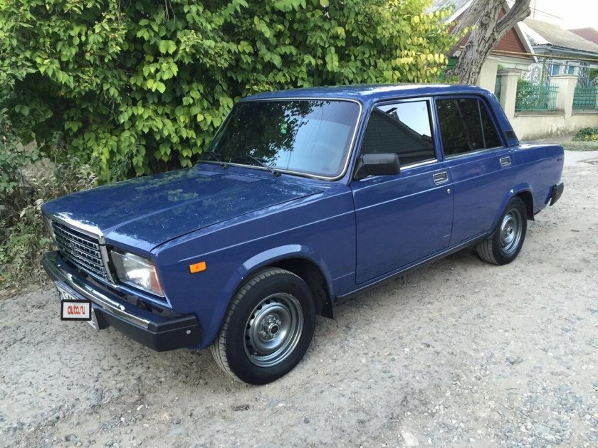 ВАЗ 2107 синяя 2007