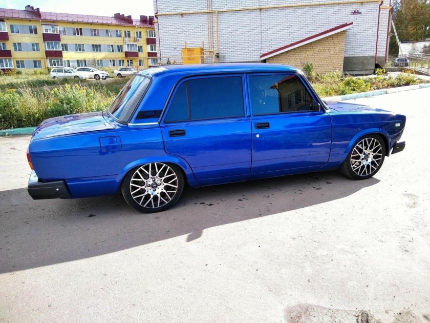 ВАЗ 2107 мускари