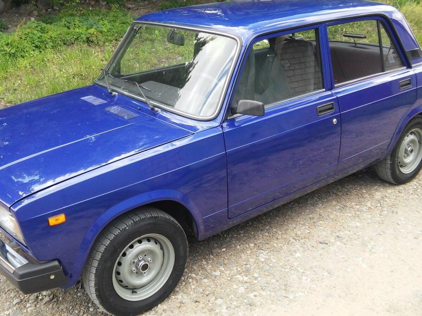 Цвет голубая Планета ВАЗ 2107