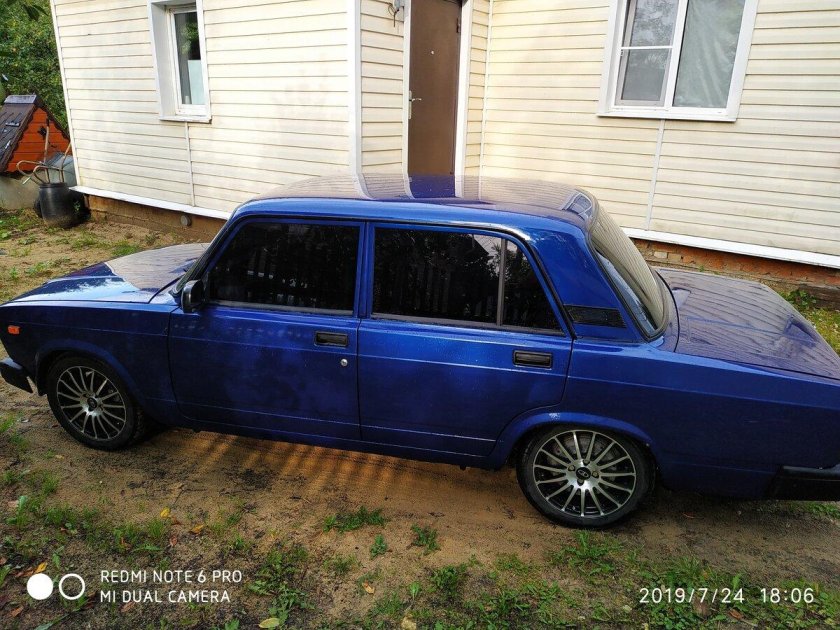 ВАЗ 2107 индиго металлик