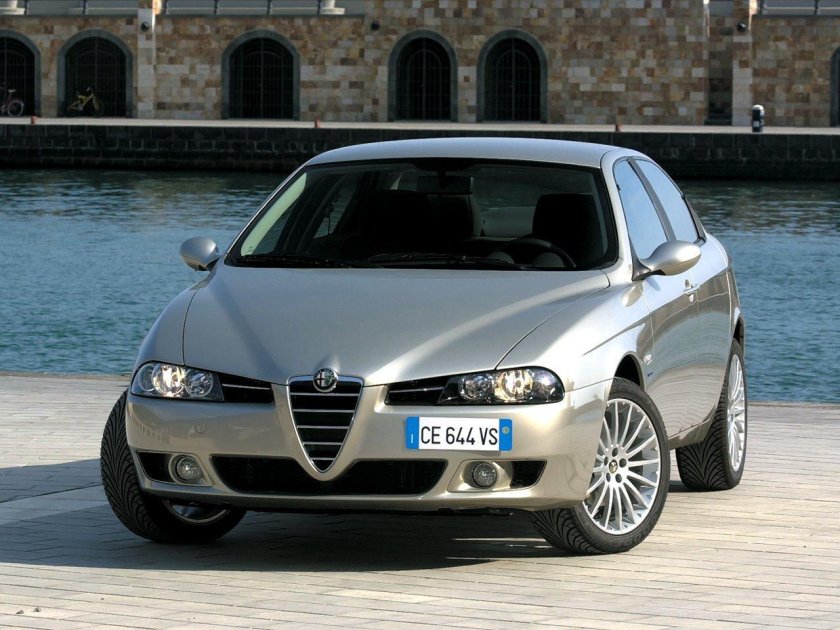 Alfa Romeo 156