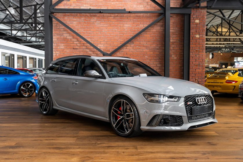 Audi rs6 grey