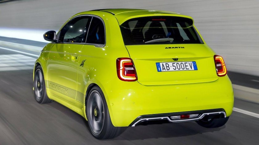 Fiat 500 Abarth 2023