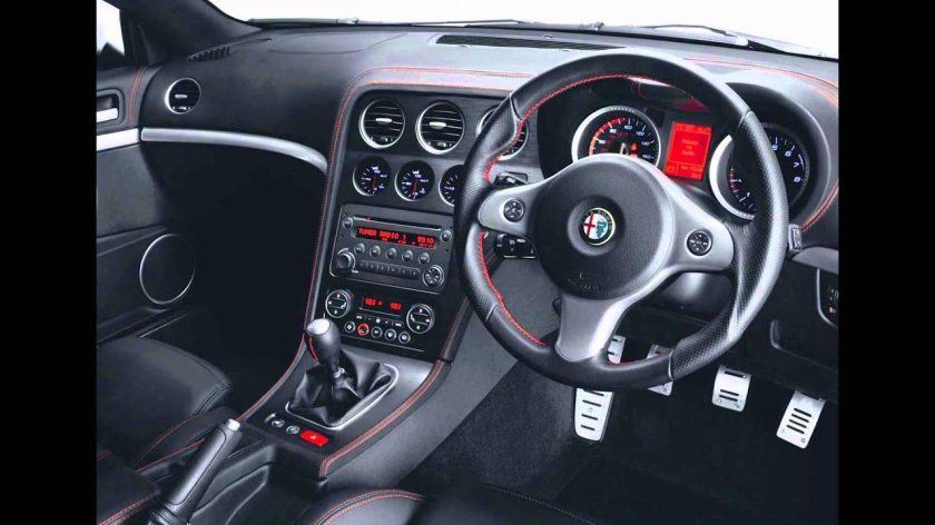 Alfa Romeo Brera салон