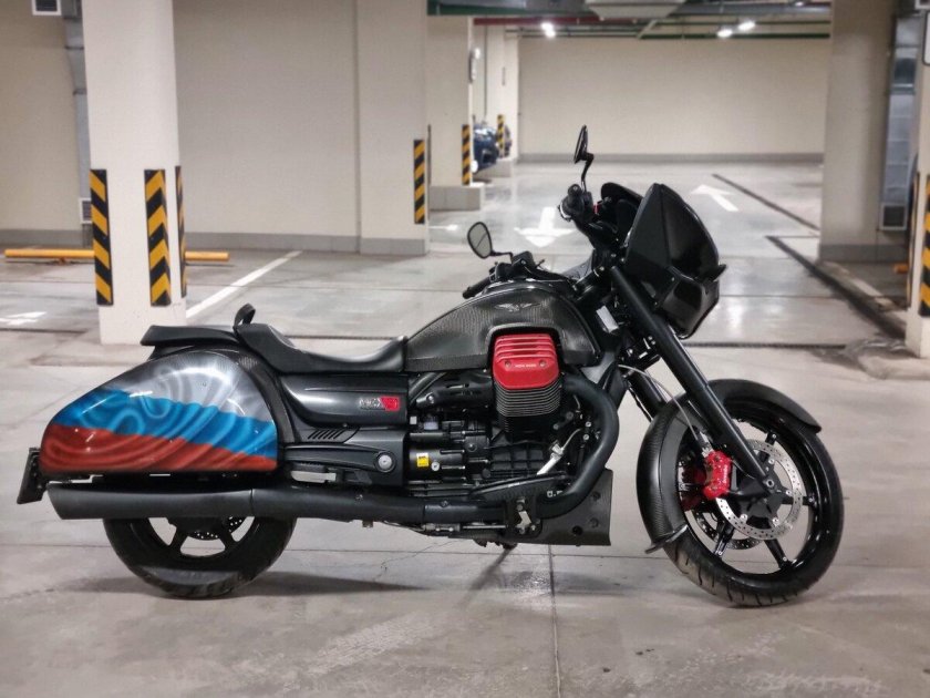 Moto guzzi mgx 21