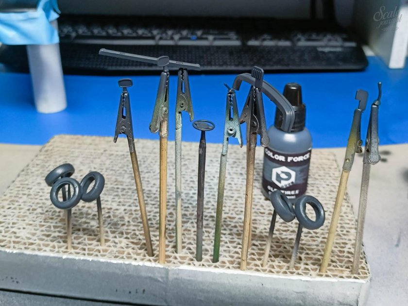 Держатель для модели