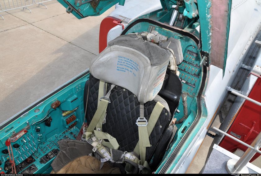 Кресло пилота миг-25