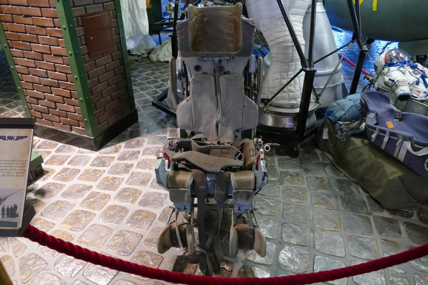 Катапультное кресло су-27