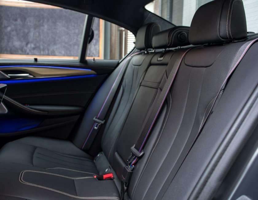 BMW m5 f90 салон