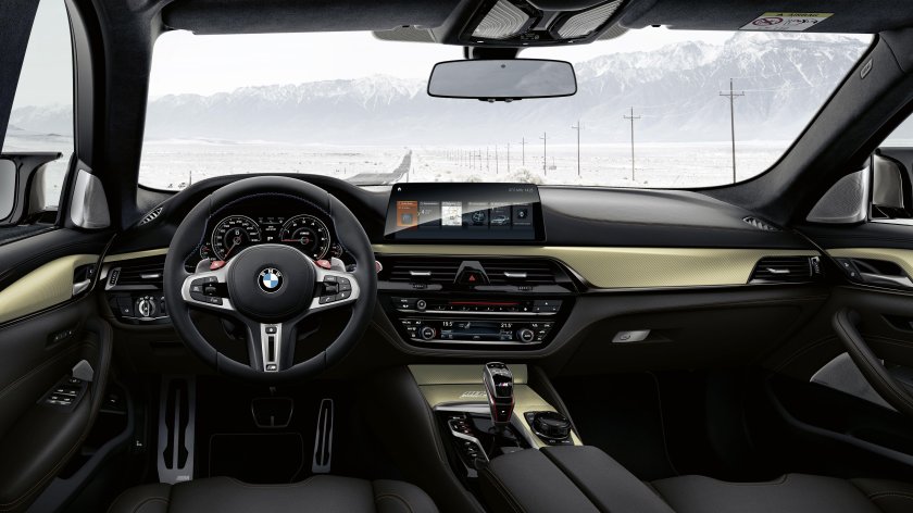 M5 first Edition салон