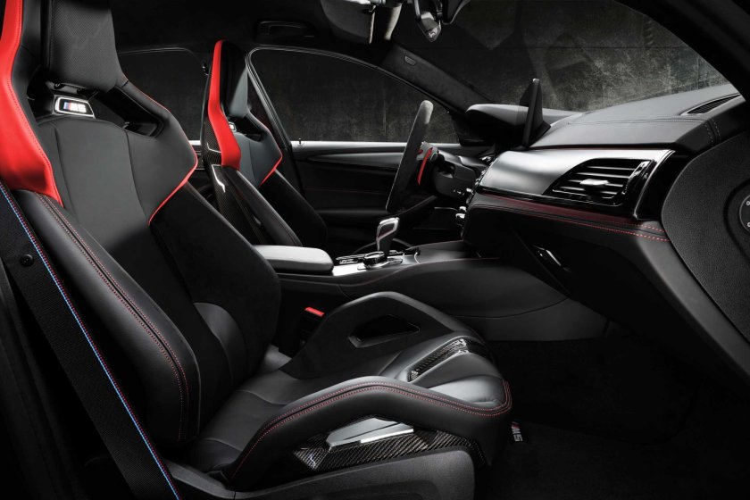 BMW m5 CS салон