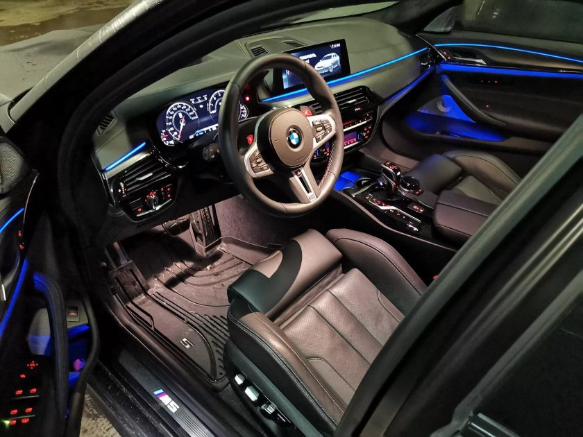 BMW m5 f90 салон