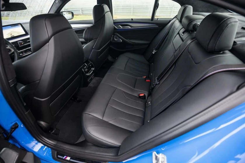 BMW m5 f90 салон