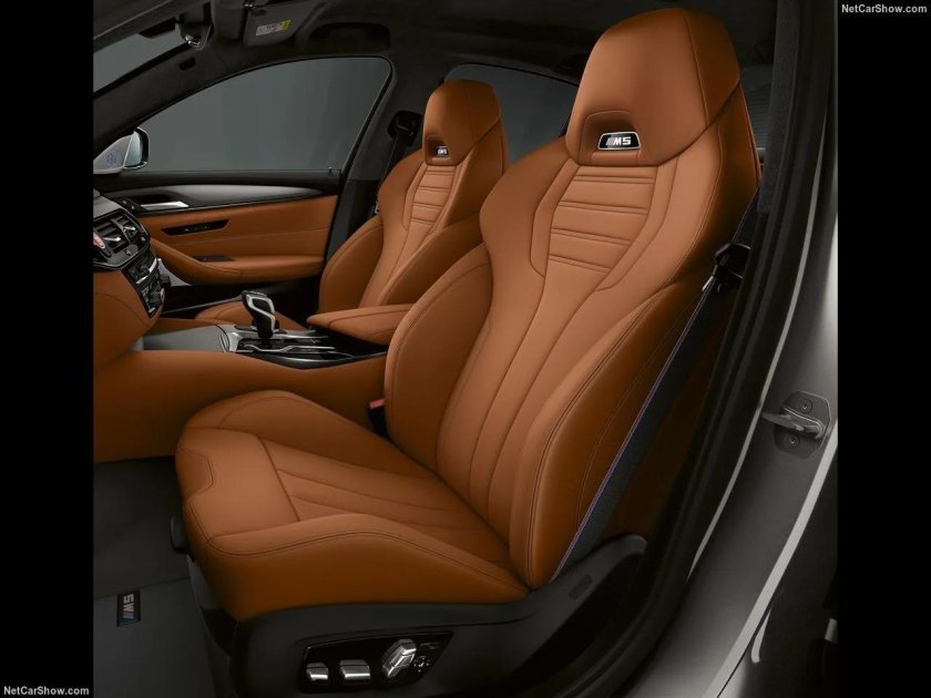 BMW m5 f90 коричневый салон