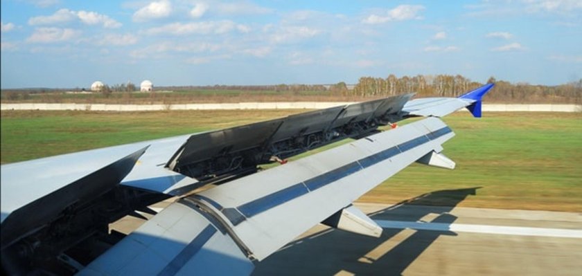 Боинг 737 интерцепторы