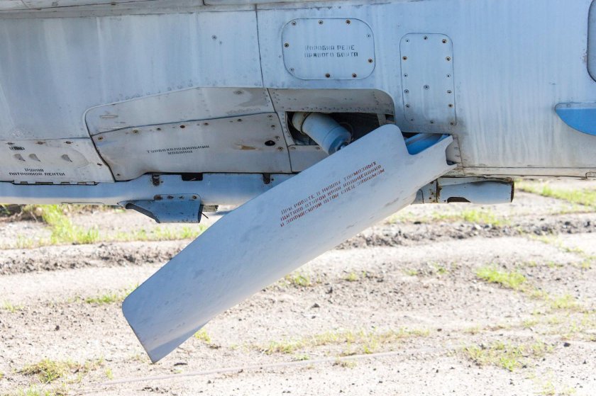 Миг 21 тормозные щитки