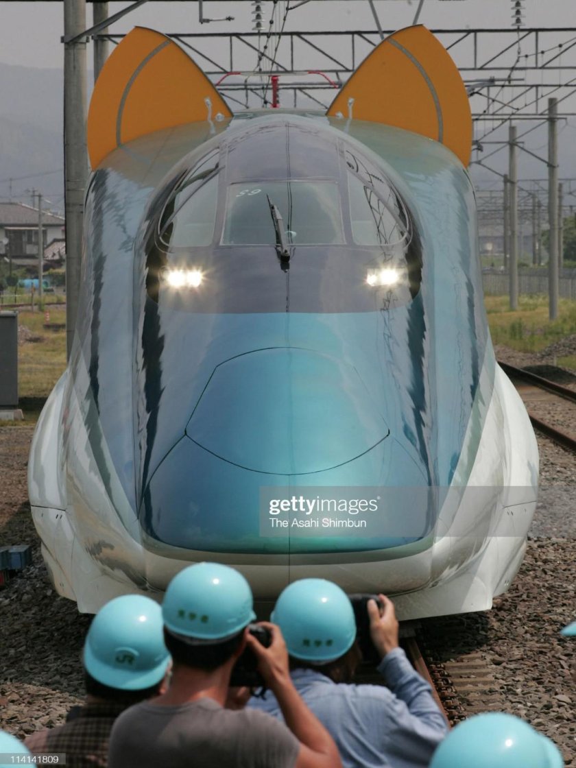 Fastech 360 поезд