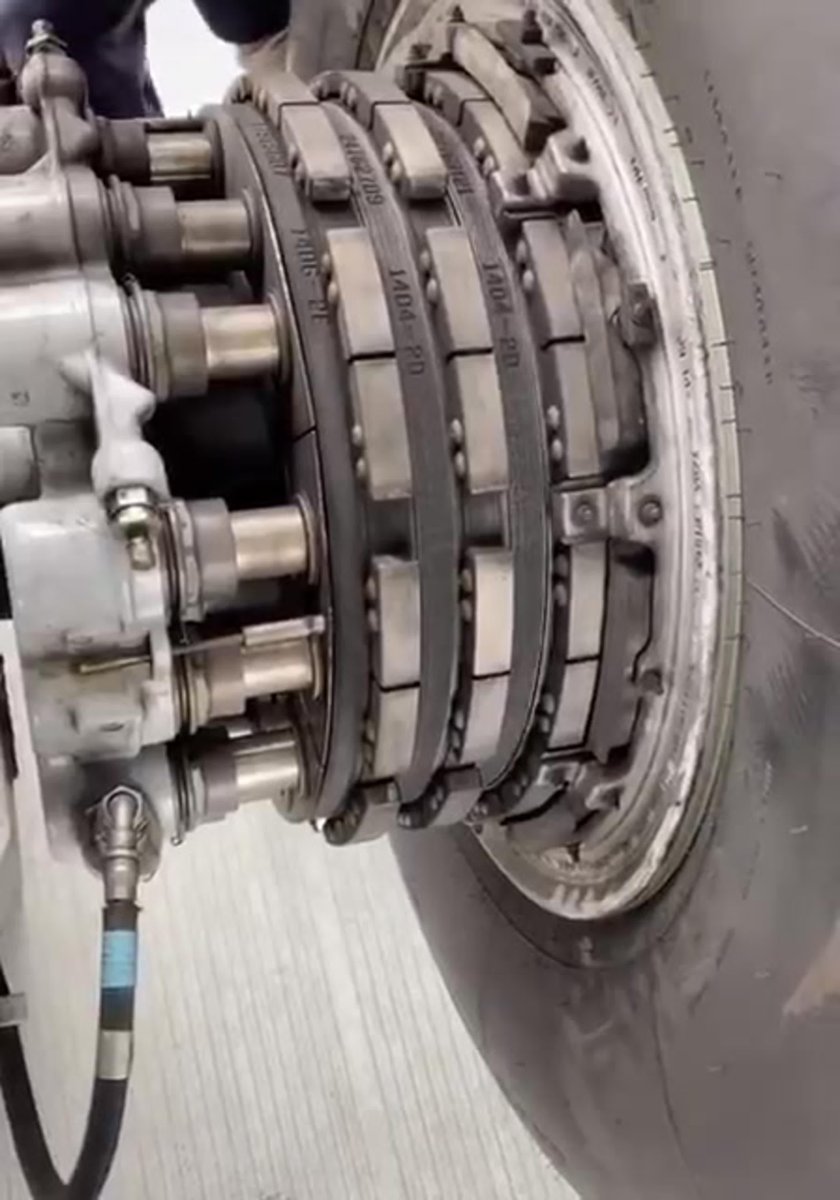 Тормоза Боинг 747