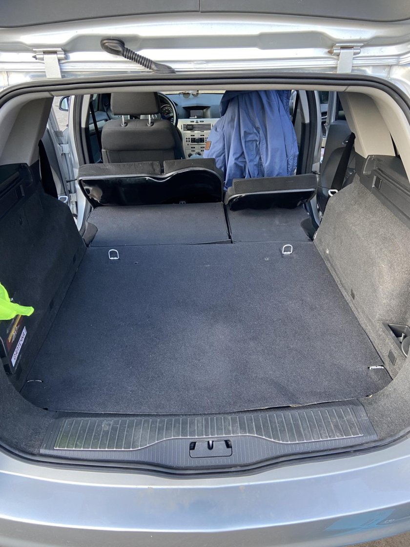 Opel zafira 2007 багажник