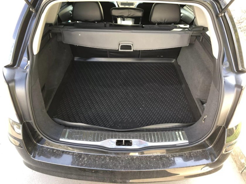 Опель Астра j универсал багажник