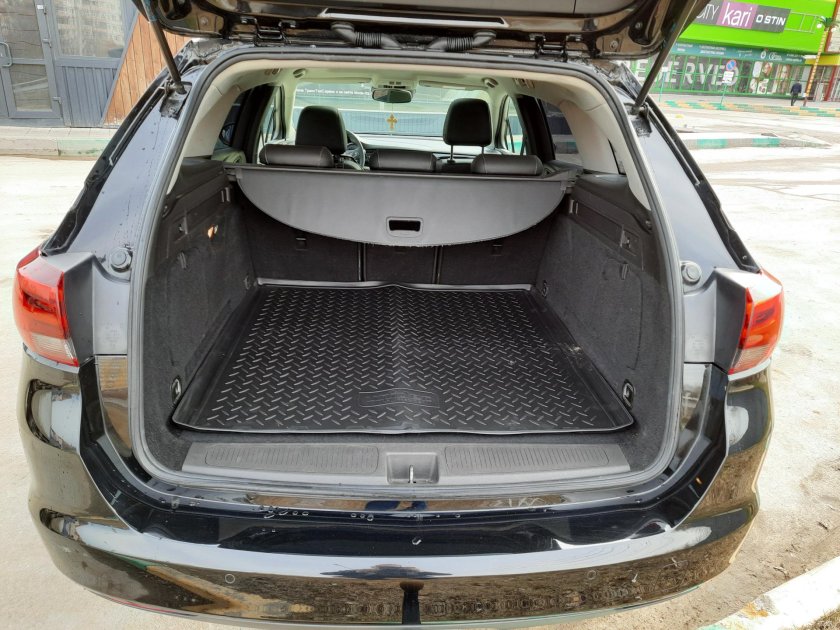 Багажник Opel Astra k