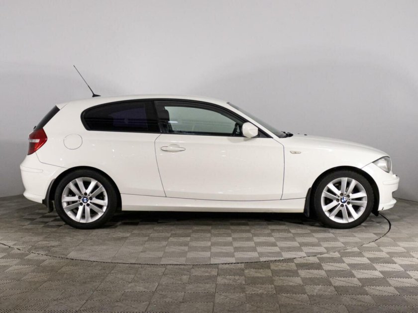 Бмв 1 серии 2011 года 1.6